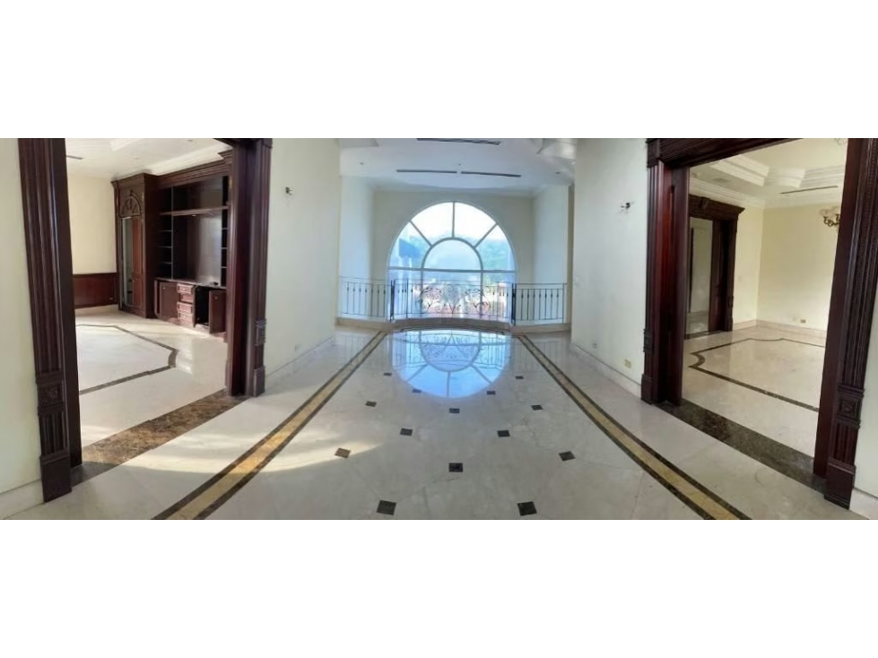 Venta de residencia en Dos Mares