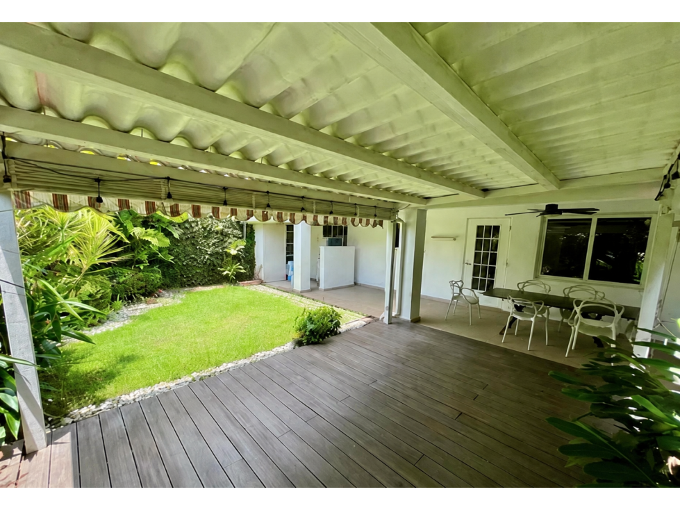 Alquiler de residencia en Versalles