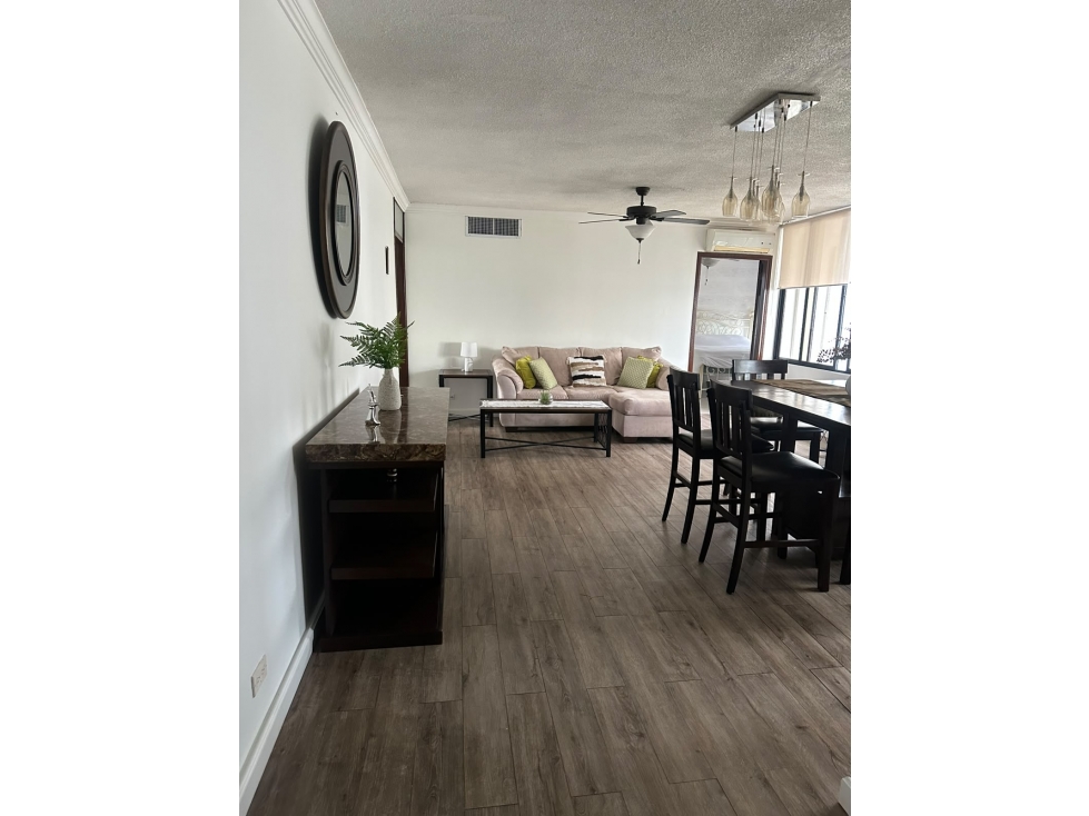 Alquiler de apartamento amoblado en Paitilla