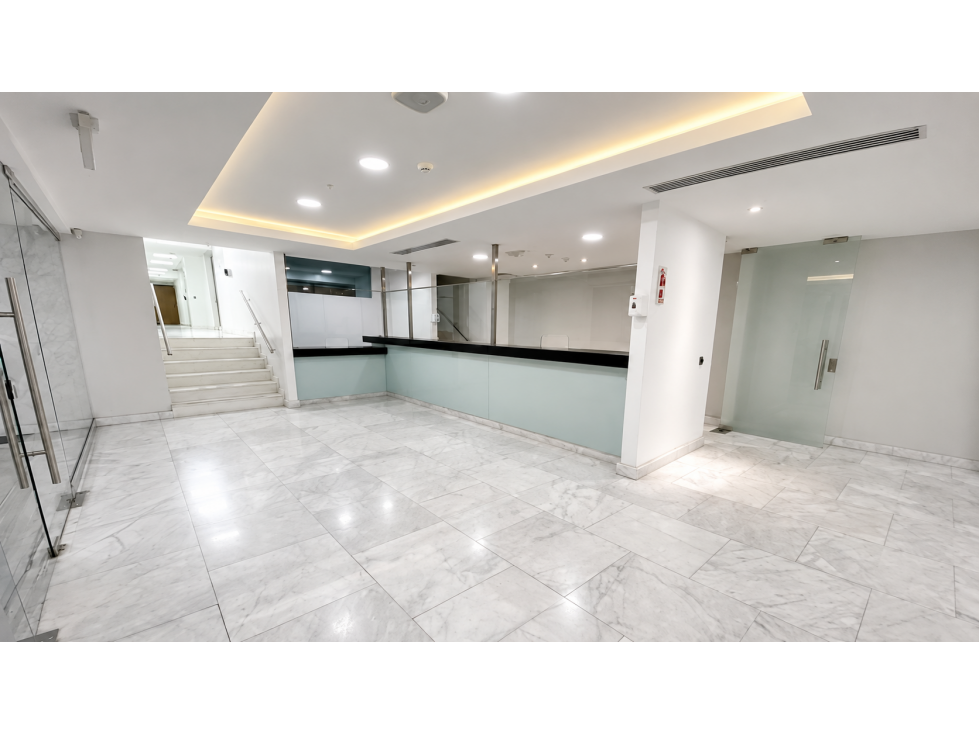 Alquiler de local comercial en Planta Baja Bella Vista — foto 3