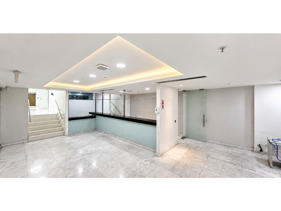 Alquiler de local comercial en Planta Baja Bella Vista — foto 4