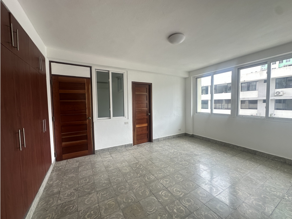 Alquiler de apartamento en Vía Argentina — foto 2