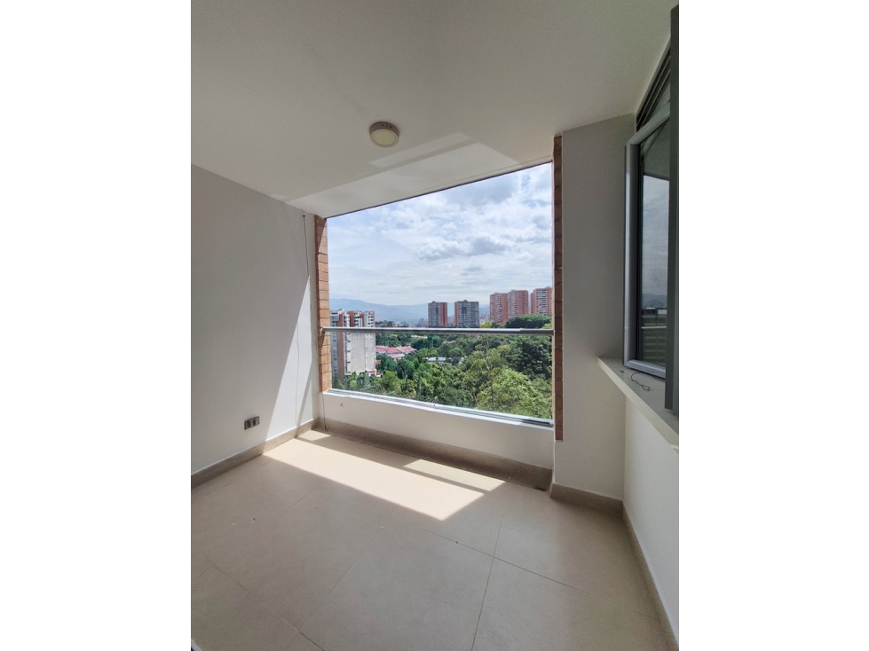 Apartamento en venta, 74 m2, 2 hab, Las Brujas, Envigado — foto 2