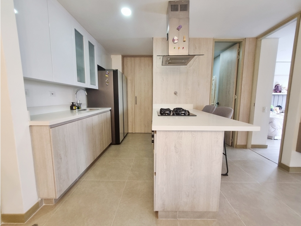 Apartamento en venta, 75 m2, 2 hab, Las Brujas, Envigado — foto 3