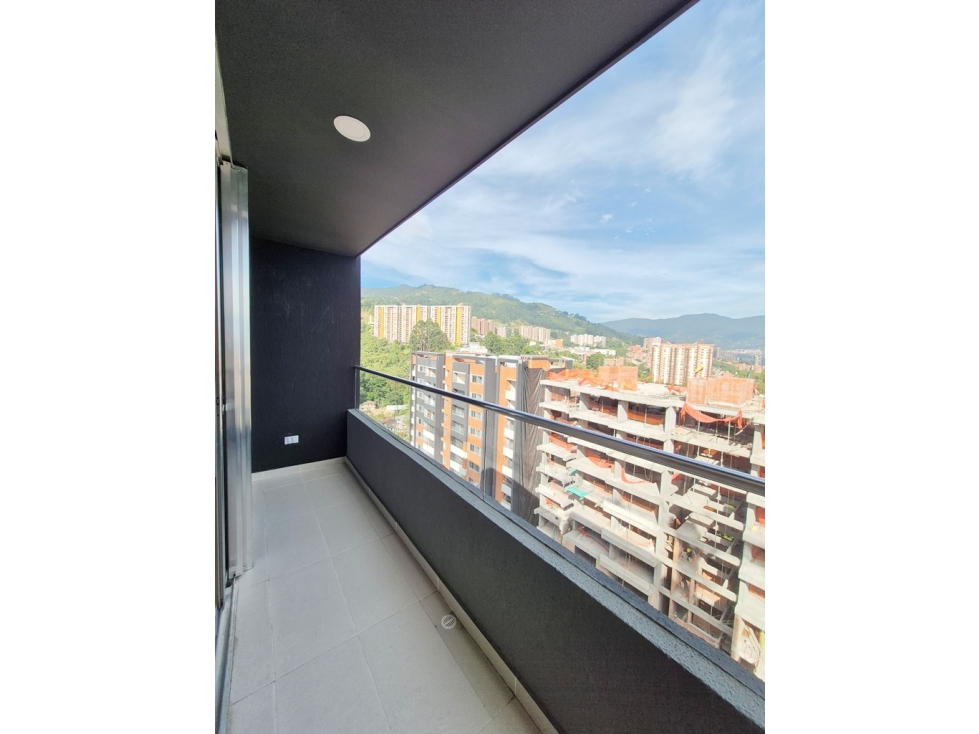Apartamento en venta, 65 m2, 2 hab, Camino Verde, Envigado — foto 2