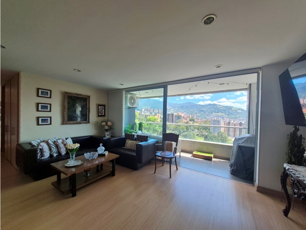 Apartamento en venta, 113 m2, Loma de Benedictinos, Envigado