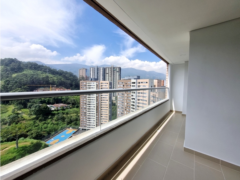 Apartamento en venta, Tres Esquinas, Sabaneta — foto 2