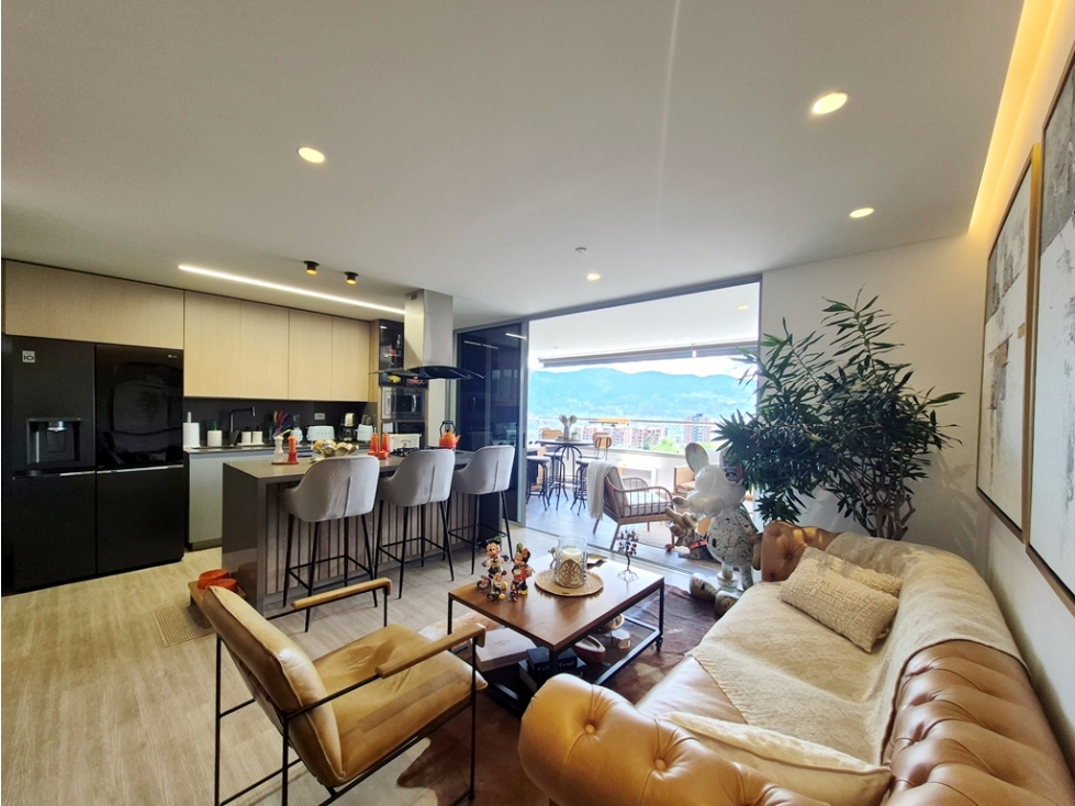 Apartamento en venta, 126 m2, Loma de los Mesa, Envigado — foto 2