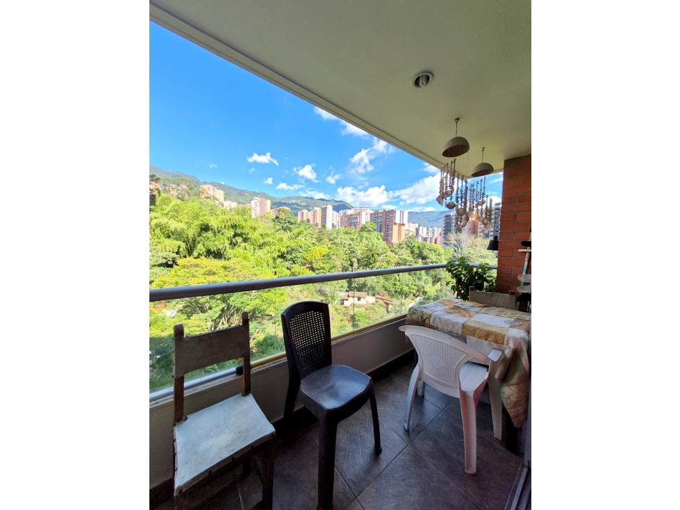 Apartamento en venta, 89 m2, 3 hab, Loma del Esmeraldal, Envigado — foto 2