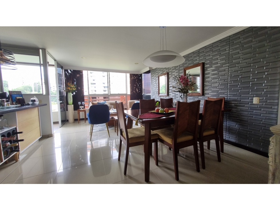 Apartamento en venta, 76 m2, 3 hab, Los Balsos, El Poblado — foto 2