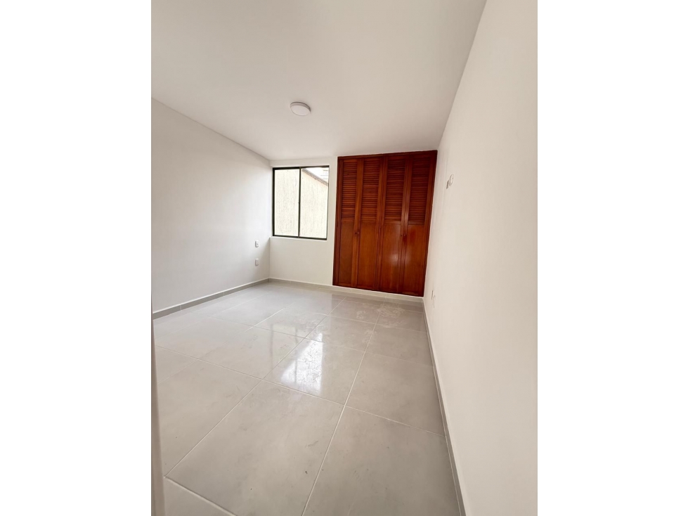 Vendo Apartamento Remodelado en Antiguo Campestre — foto 4