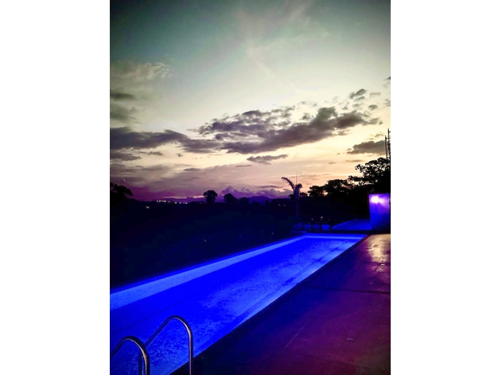 Vendo Espectacular Casa en Ruitoque Bajo — foto 2