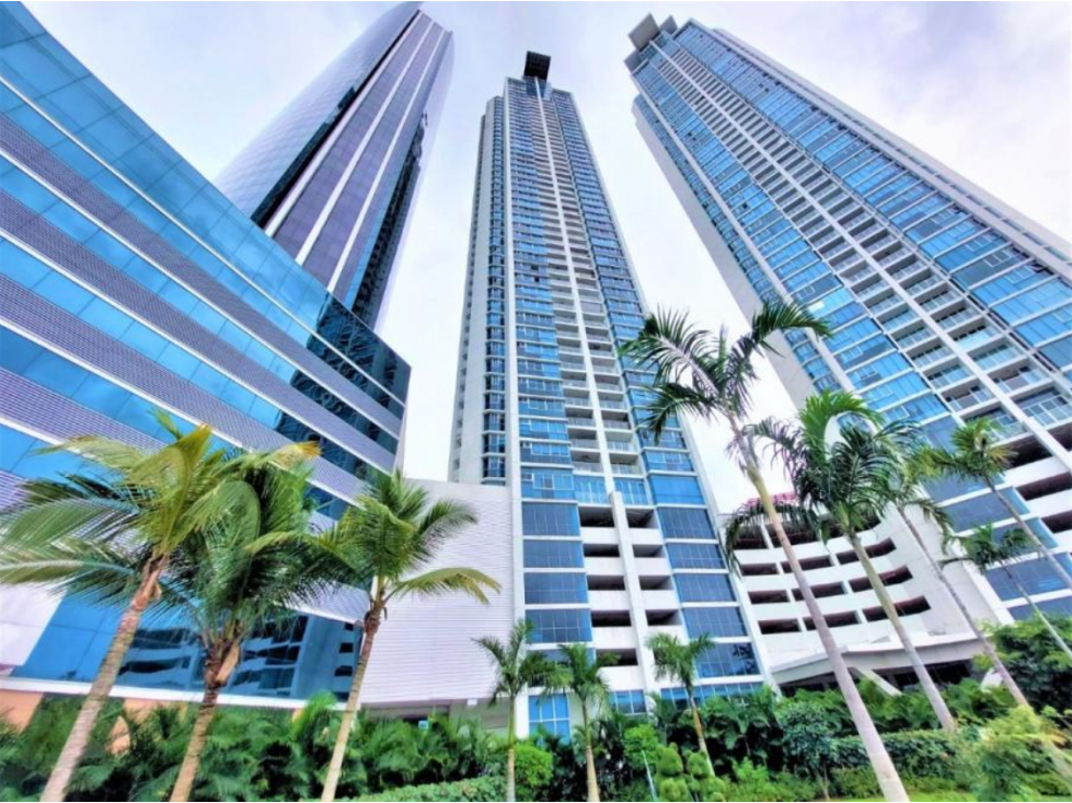 VENTA APARTAMENTO 205M2- PH COUNTRY CLUB
