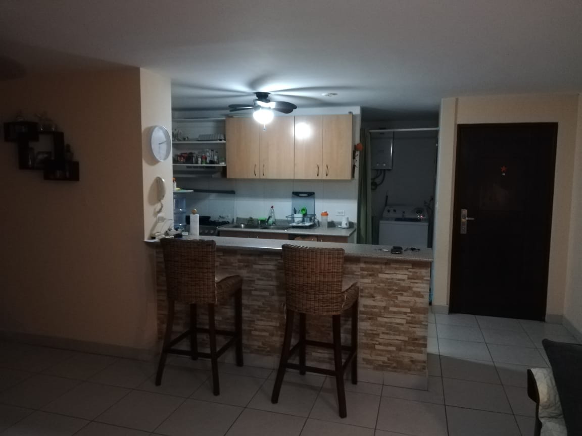 ALQUILER APARTAMENTO 12 DE OCTUBRE