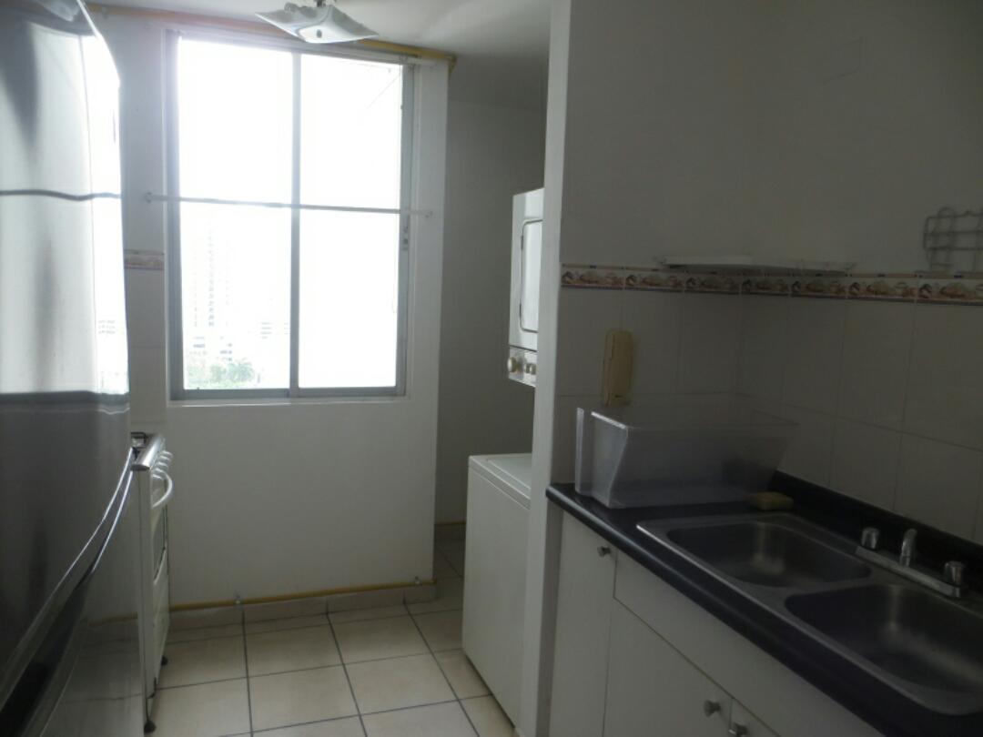 ALQUILER APARTAMENTO CARRASQUILLA — foto 3