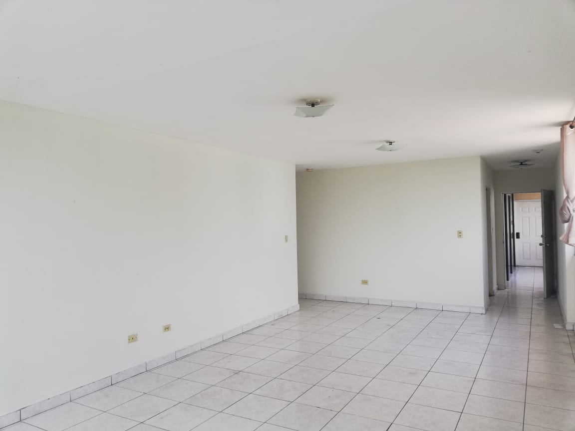 ALQUILER APARTAMENTO VIA PORRAS