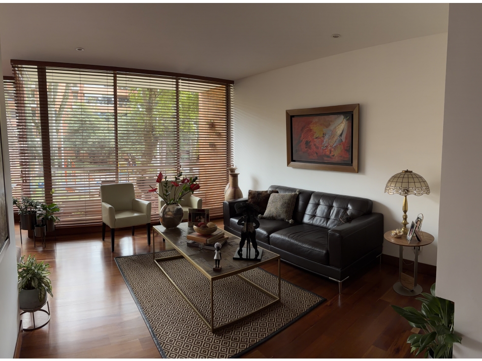 Venta apartamento Chico Reservado frente a parque, Bogota
