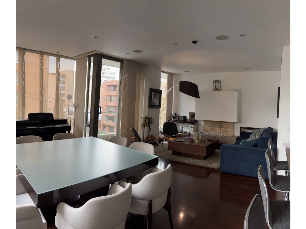 Venta apartamento en Santa Bibiana, edificio moderno, Bogota — foto 2