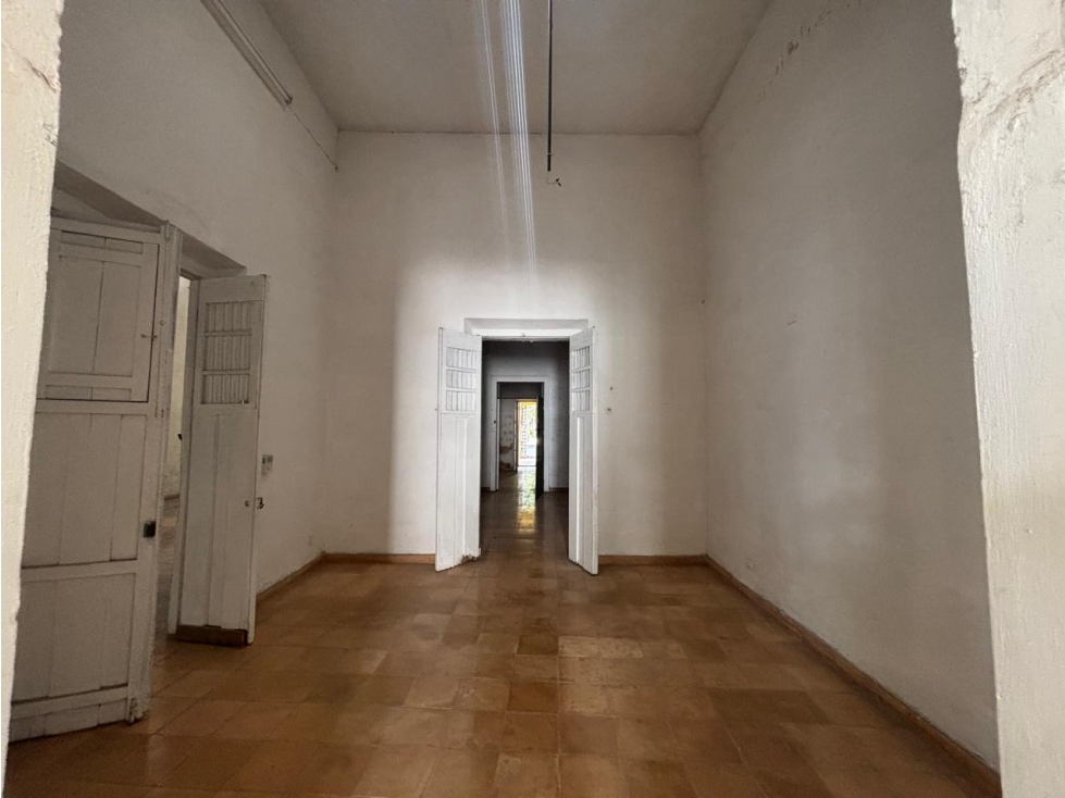 Fantástica colonial para restaurar pasos lejos del Paseo Montejo - 4