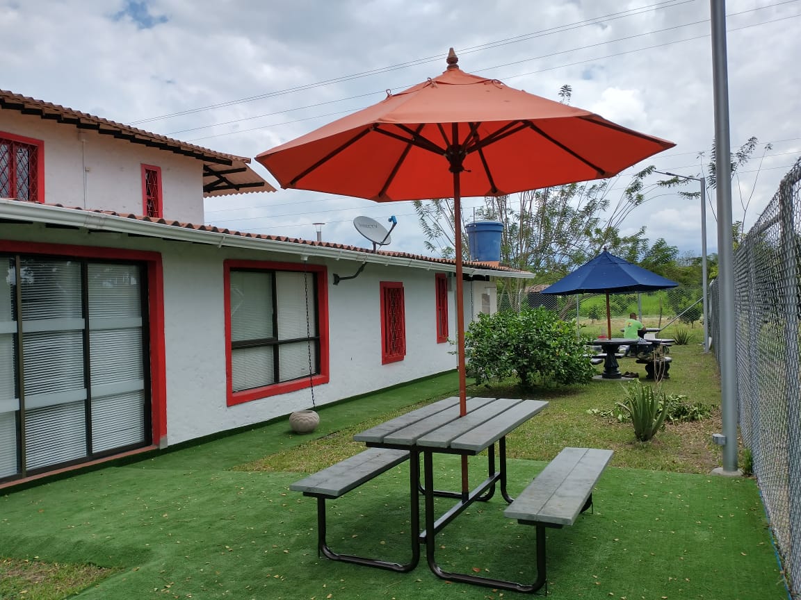 ALQUILER AMOBLADO - CASA CAMPESTRE LA TEBAIDA - 6