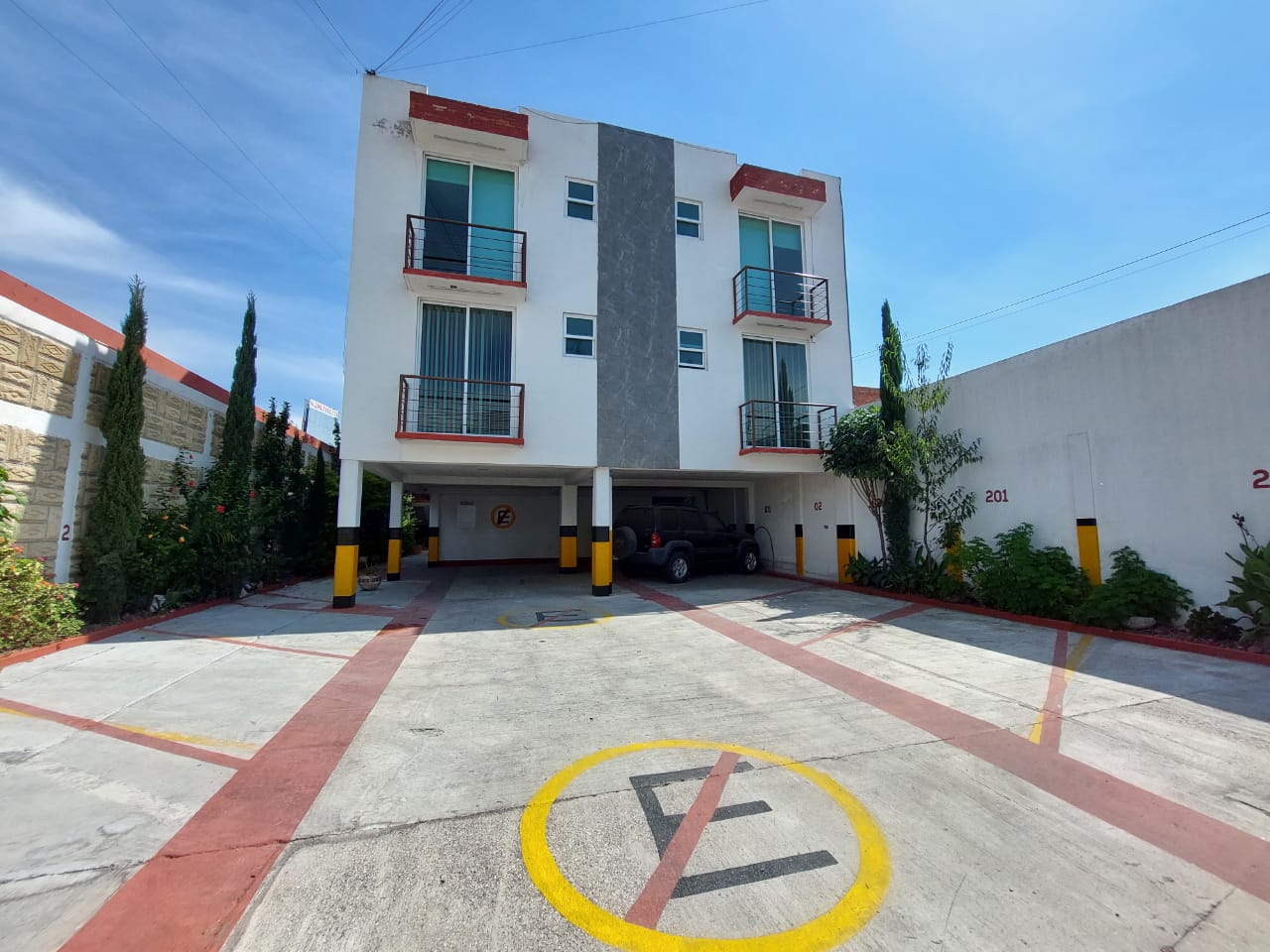 Departamentos En Venta En Bugambilias Cerca De Avenida Margaritas