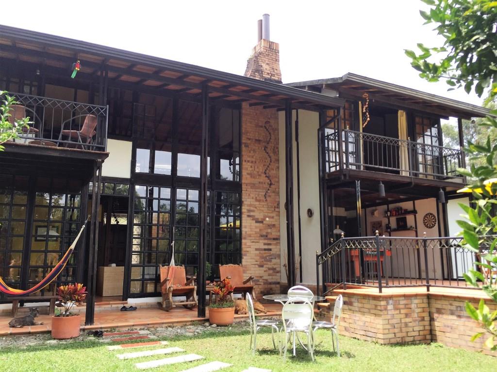 VENTA CASA CAMPESTRE - VERDEDA BORODINO - VIA PEREIRA