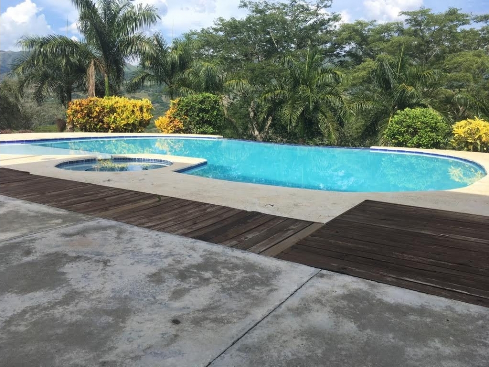 Finca en Venta en La Pintada, Sector Tunez - 3