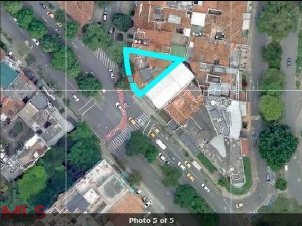 Lote en venta en Medellín, Sector Laureles, Esquinero, vitrina. — foto 5