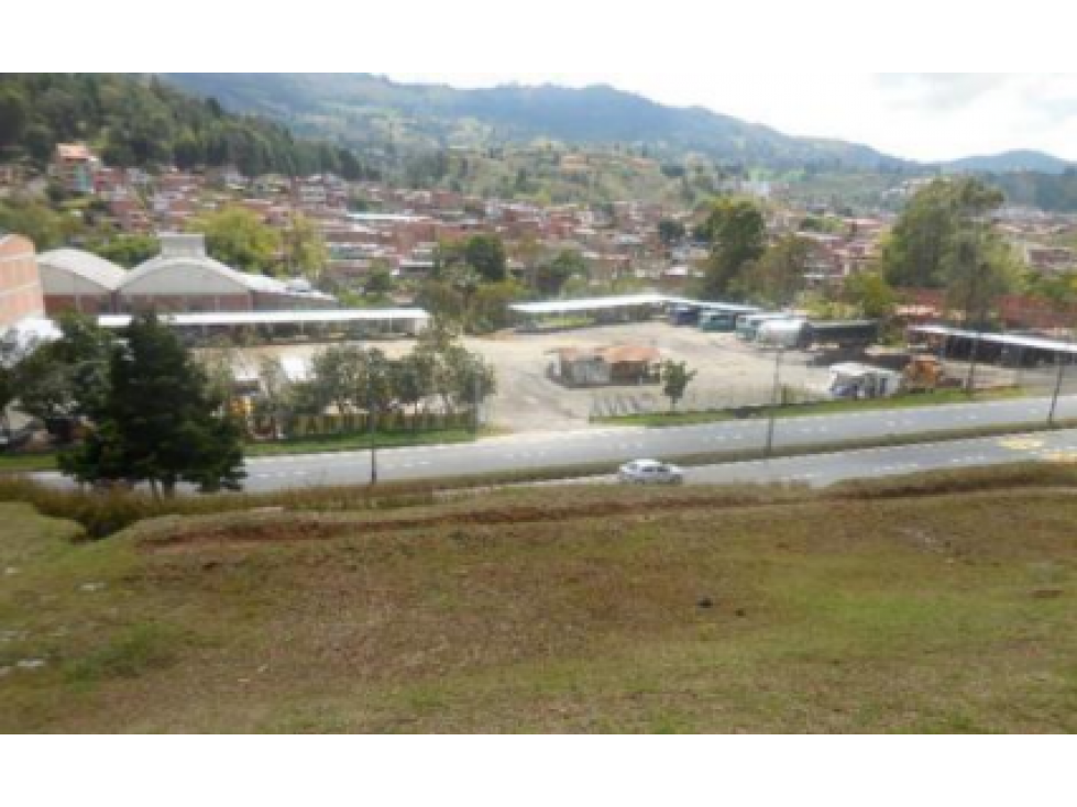 Bodega en Venta - Arriendo en Guarne - 1