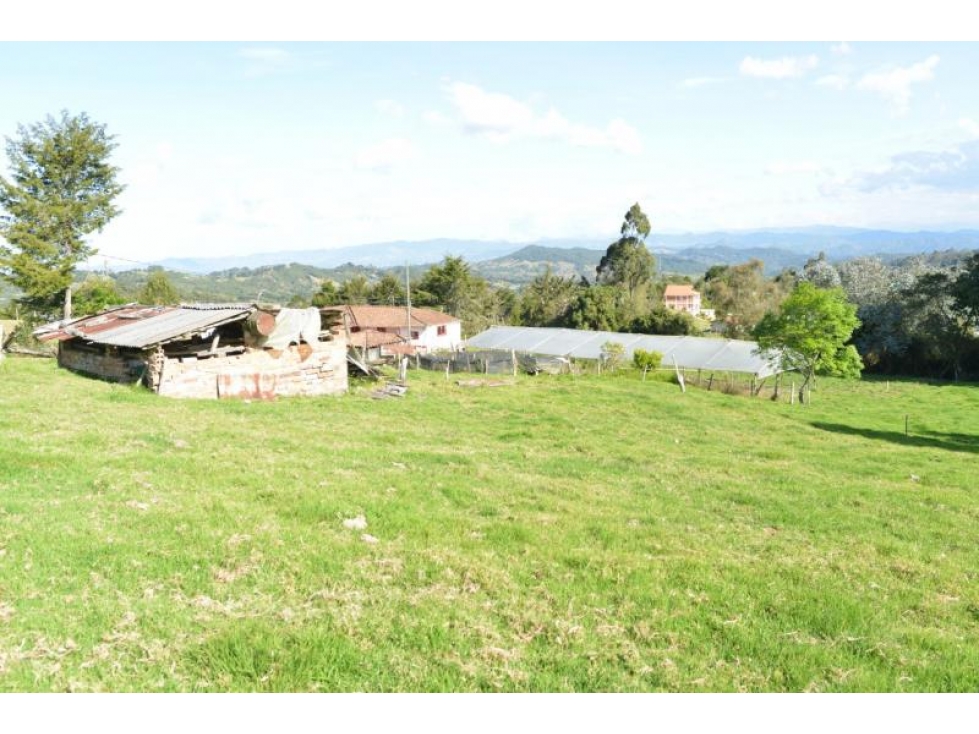 Lote en venta, Sector Santa Elena en Medellín — foto 3