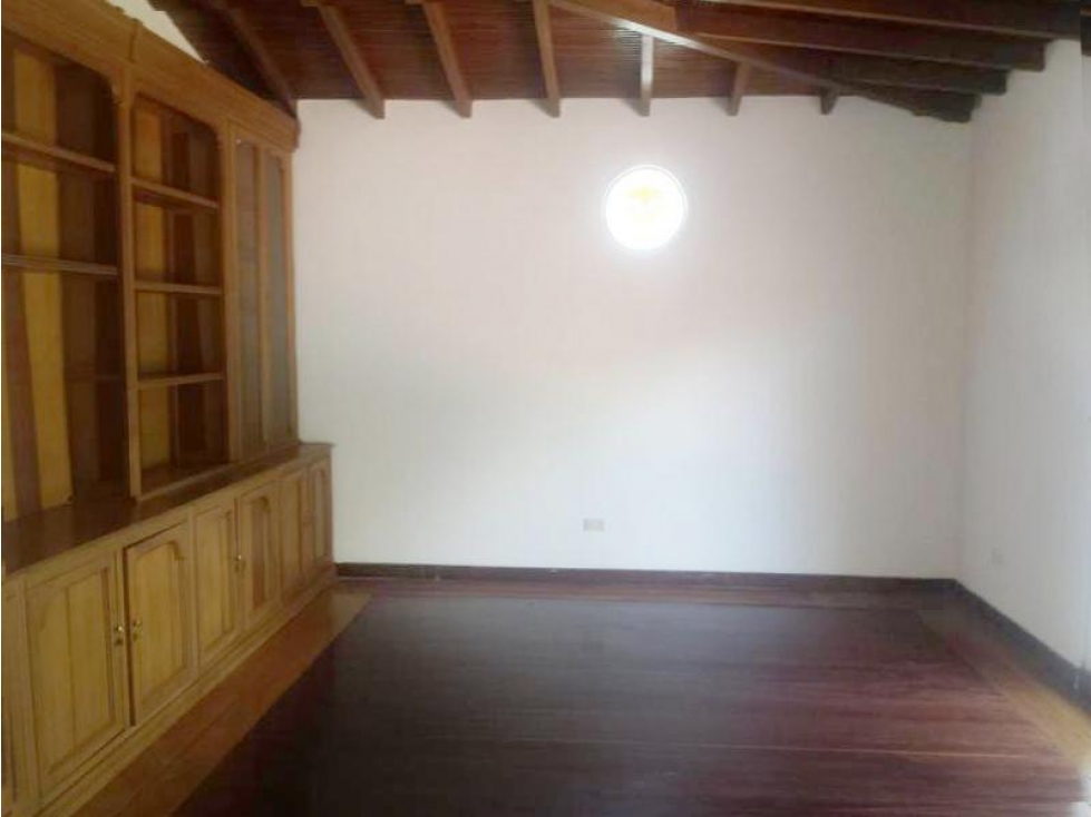 Local en Venta y Arriendo en Medellín, Sector Poblado-Aguacatala — foto 5