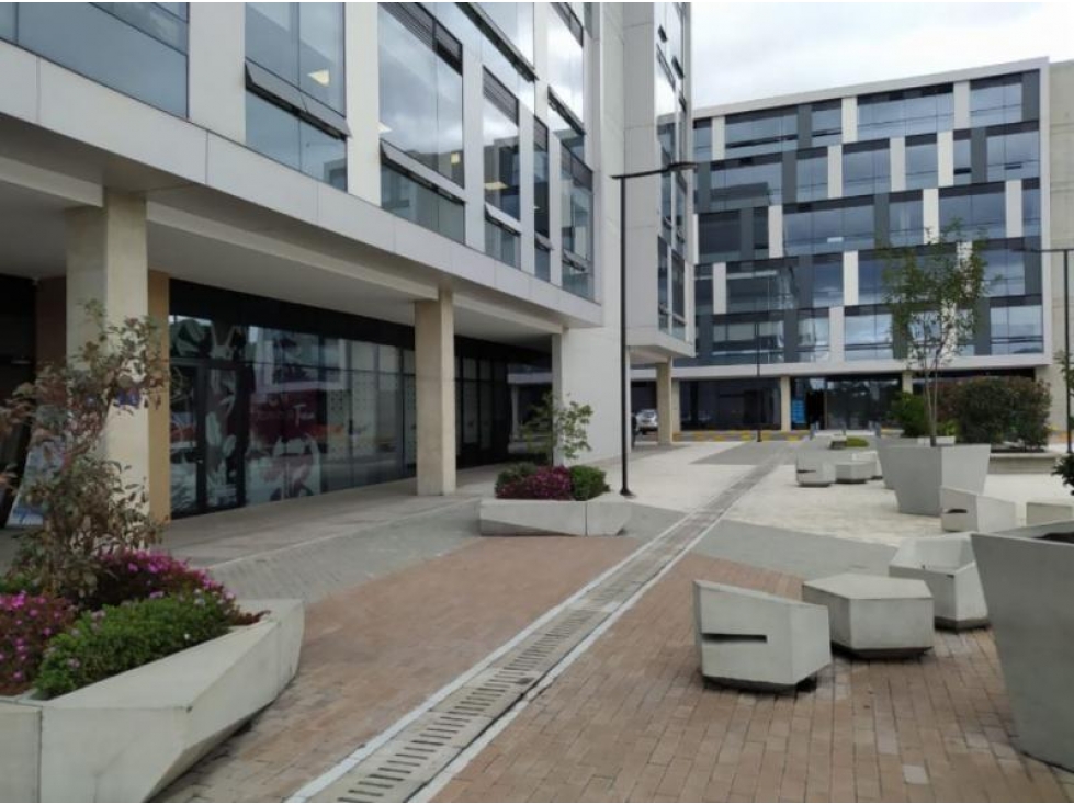 ARRIENDO OFICINA 100.02 M2 CENTRO EMPRESARIAL AV DORADO, BOGOTA D.C - 5