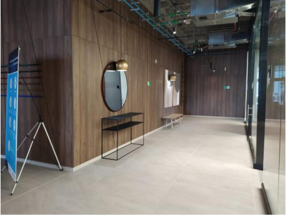 ARRIENDO OFICINA 100.02 M2 CENTRO EMPRESARIAL AV DORADO, BOGOTA D.C - 1