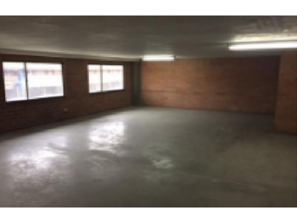 ARRIENDO BODEGA 2729 M2 SECTOR INDUSTRIAL MONTEVIDEO BOGOTA D.C — foto 3
