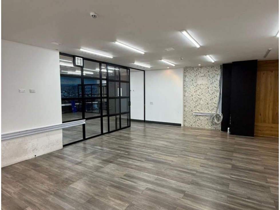 Arriendo oficinas en Edificio Kaiwa, Usaquén, Bogotá. - 3