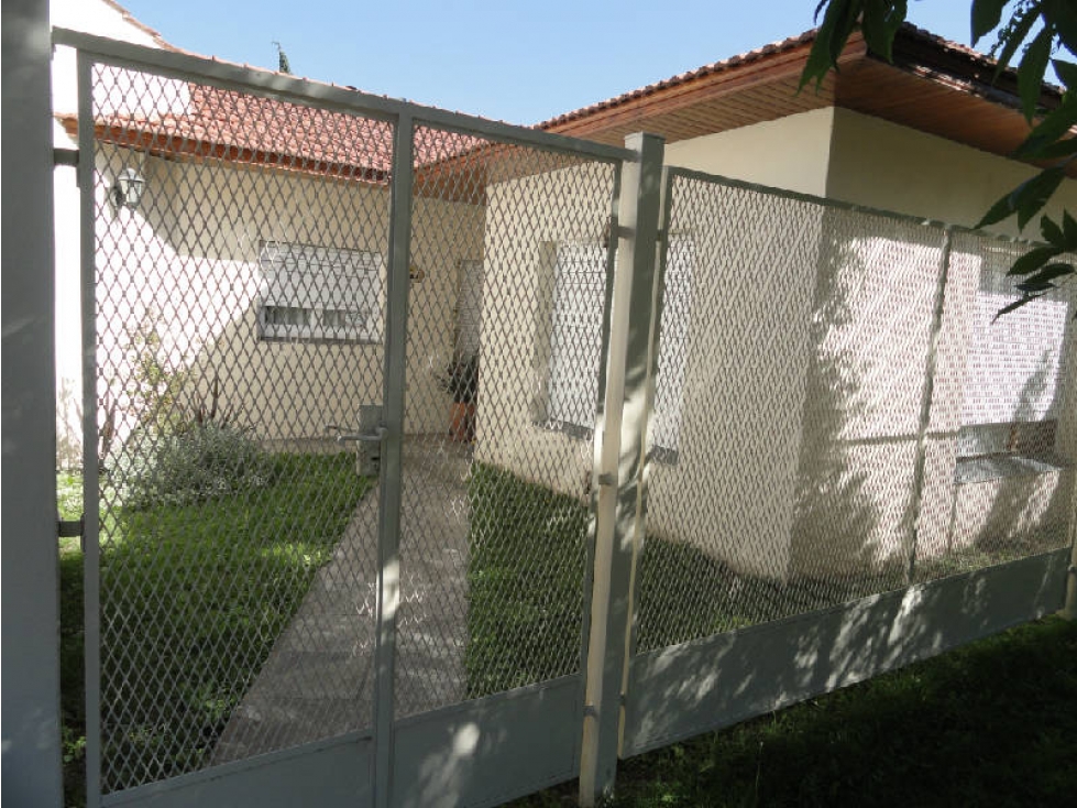 Gran casa con Pileta y quincho! - 1