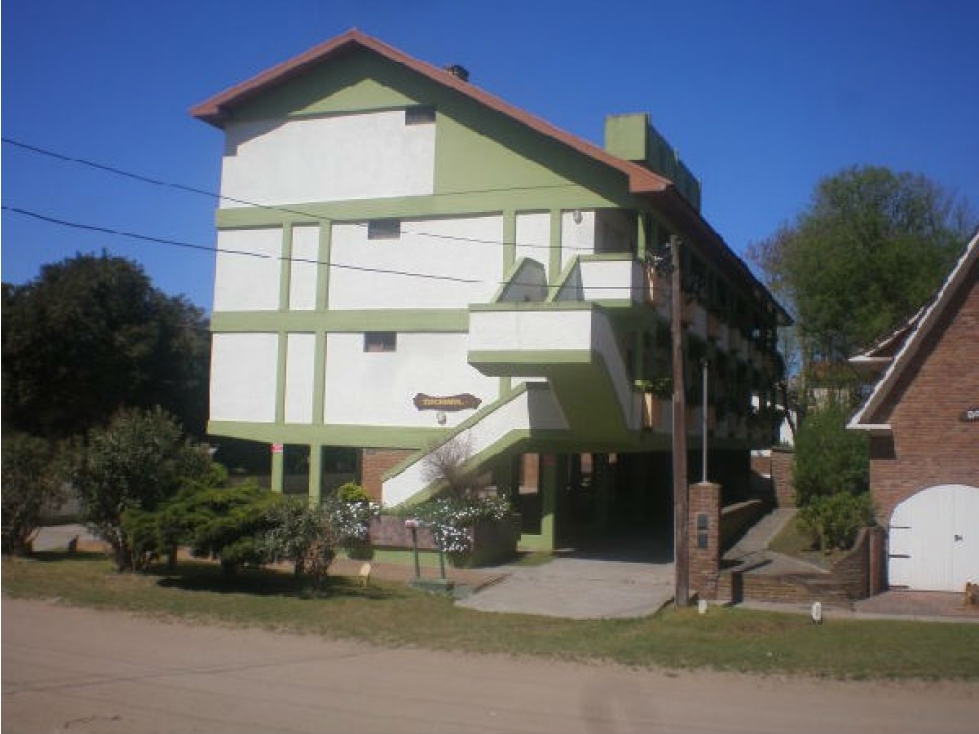 Dpto en Av.2 y 142 DOCEMAR a 200 mts del mar en hermoso barrio