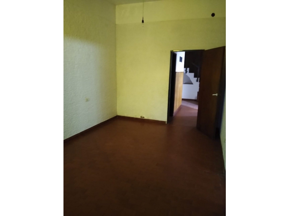 CASA EN PH EN VENTA ITUZAINGO NORTE - 4