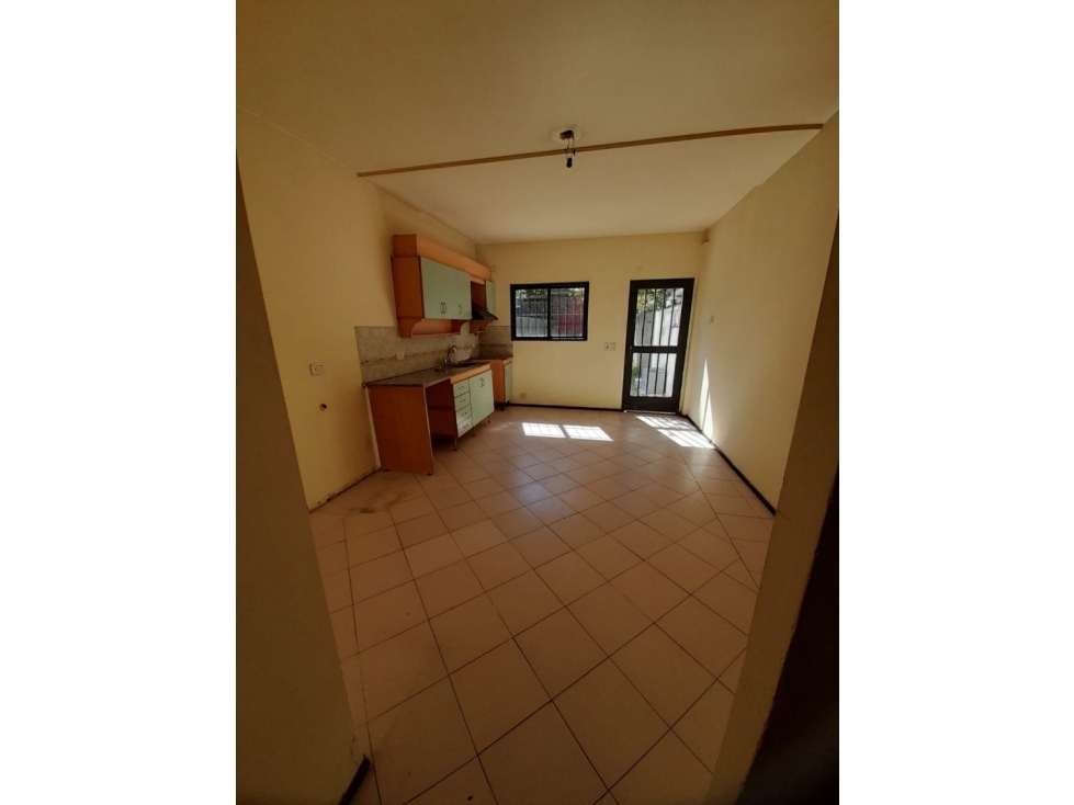 AMPLIO DUPLEX 4 AMBIENTES EN ALQUILER. ITUZAINGO NORTE - 3