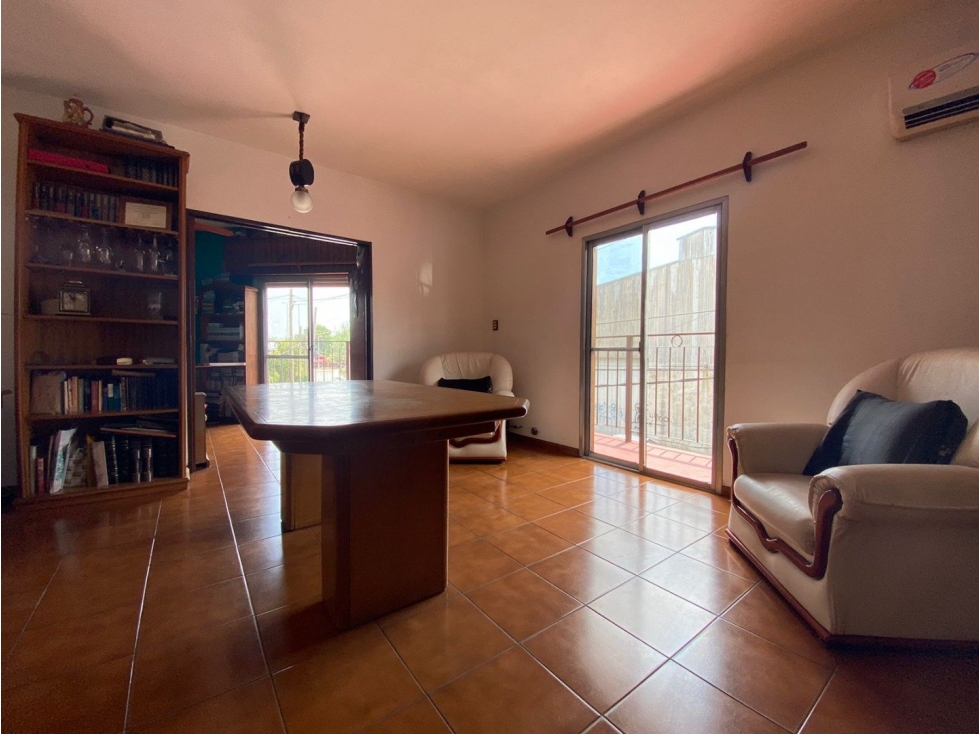 IMPECABLE DEPARTAMENTO A 80 MTS. COLECTORA ACCESO OESTE (Opc local) — foto 2