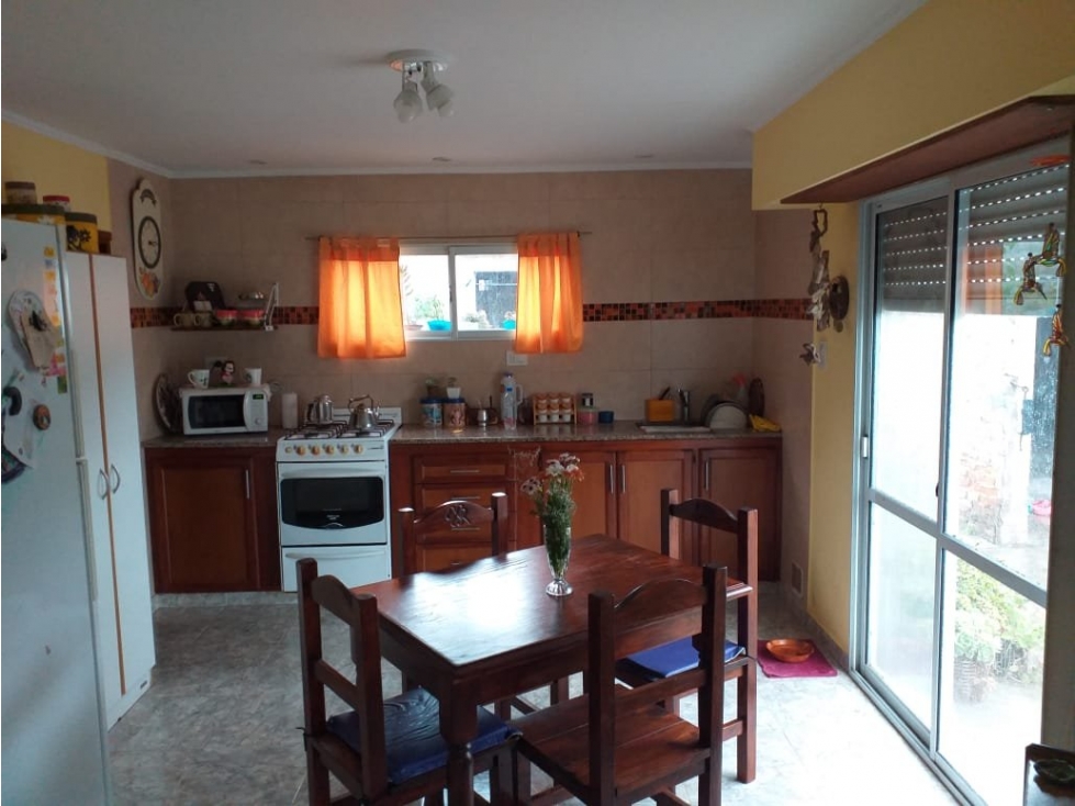 CASA TIPO en lote muy grande! - 3