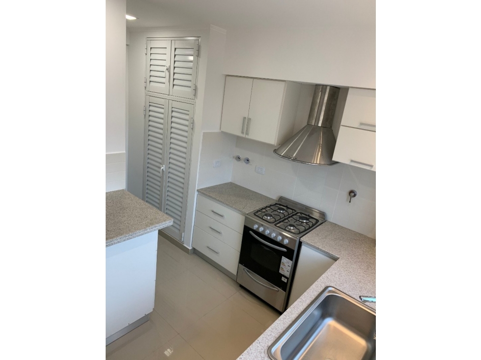 PISO ENTERO en Laprida Nº75 - Regina 1 - Nuevito !! — foto 6
