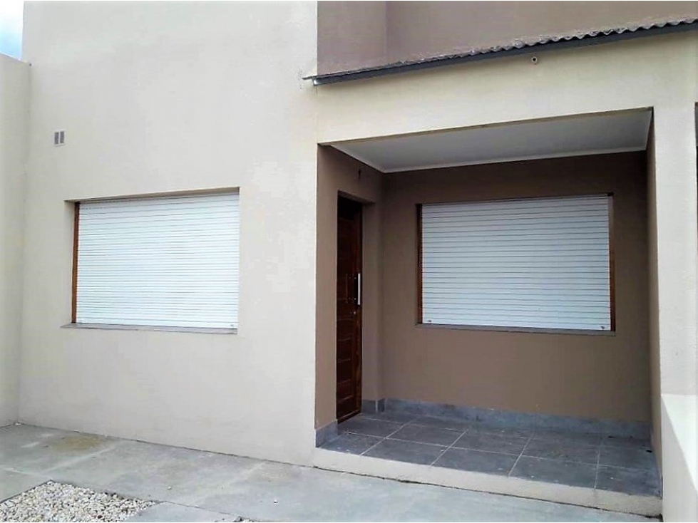 ¡CASA EN PH CON PISCINA! IMPECABLE — foto 3