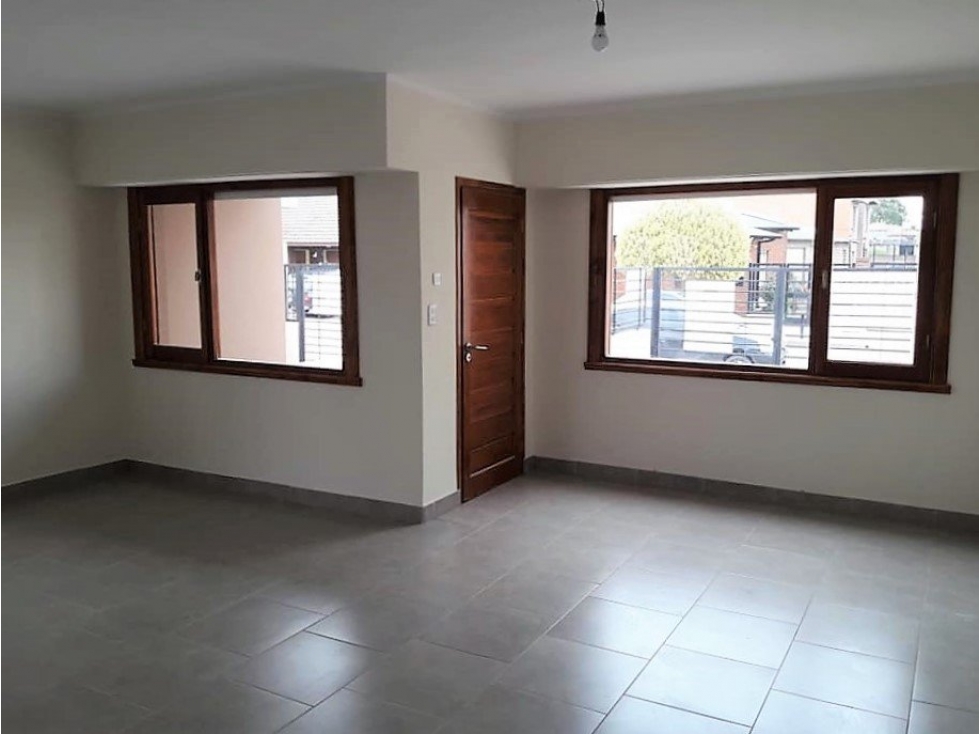 ¡CASA EN PH CON PISCINA! IMPECABLE — foto 5