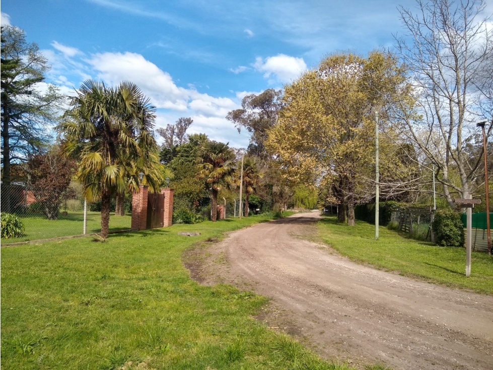 LATORRE PROP. VENDE LOTE DE 1700 M2 EN EL BARRIO EL SOSIEGO - 5