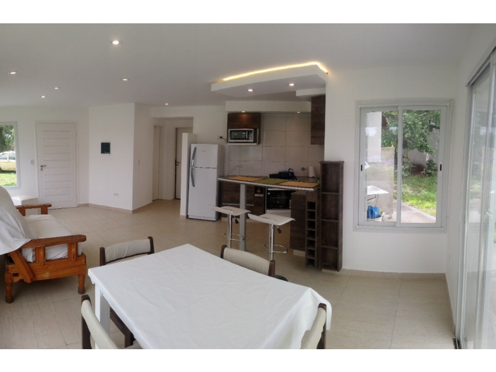 LATORRE PROP. VENDE CASA MODERNA CON PARQUE - COUNTRY COSTA DEL SOL - 4