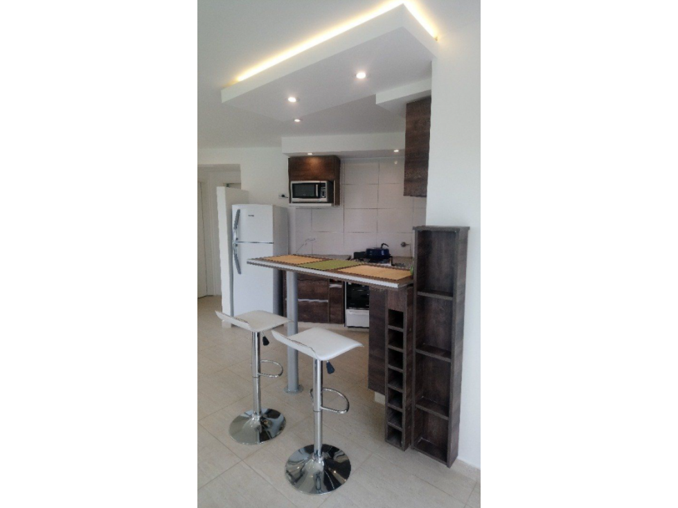 LATORRE PROP. VENDE CASA MODERNA CON PARQUE - COUNTRY COSTA DEL SOL - 6