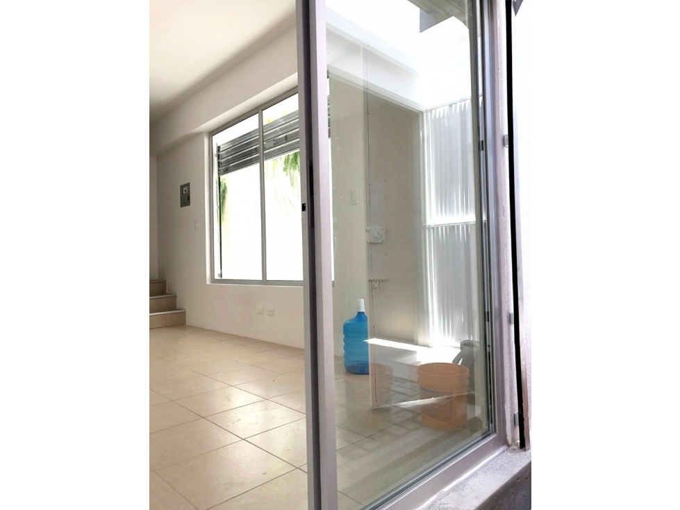 LA LIBERTAD AV. 9 OCTUBRE CONSULTORIOS EN ALQUILER - 6
