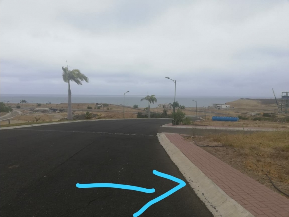 Se vende terreno con vista al Mar Playa Alta - 3