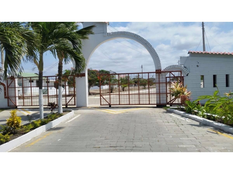 Terrenos de Venta en urbanización La Herradura frente a Capaes $90xM2 - 2
